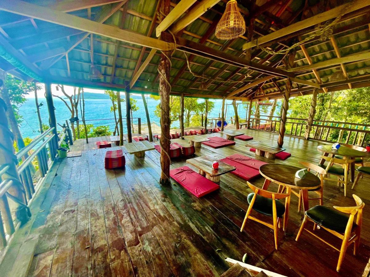 The Cliff Hostel, M'Pay Bay Rongszanlöm-sziget Kültér fotó